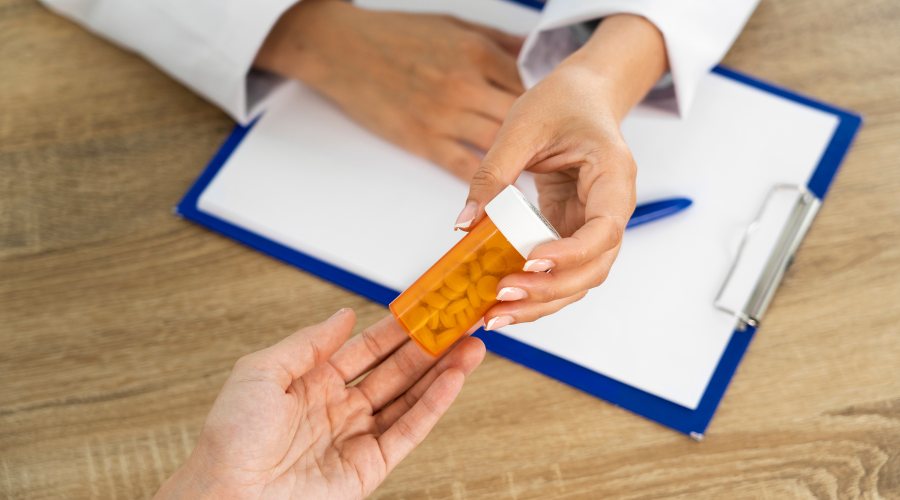 Read more about the article What is the Difference Between Out-Licensing and In-Licensing?